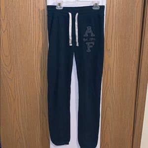 Abercrombie & Fitch deep green sweatpants! XXS